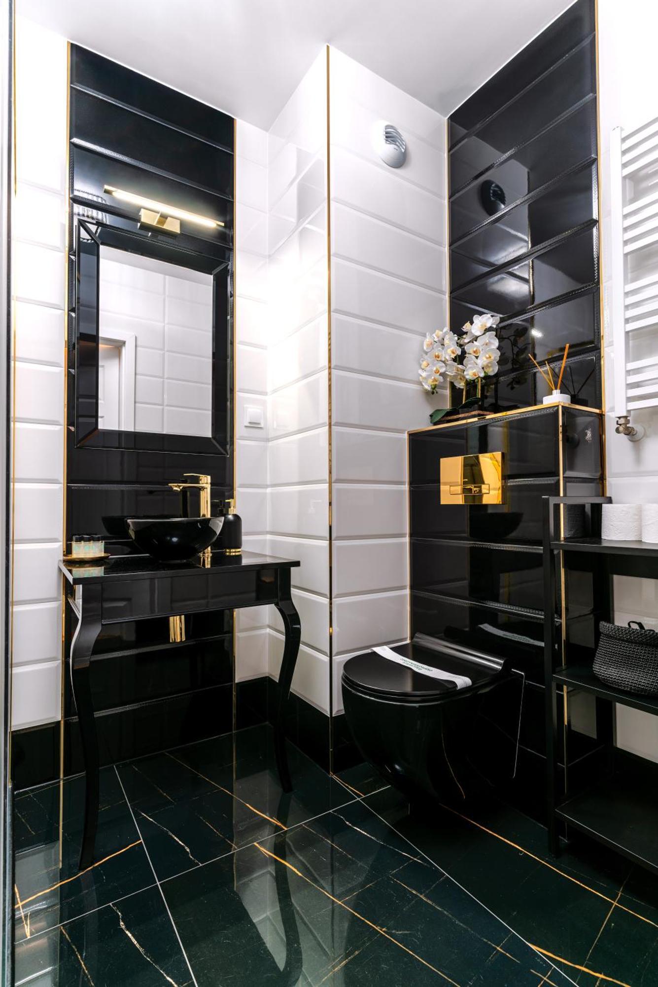 Apartament Versace Ksiecia Witolda วรอตซวาฟ ภายนอก รูปภาพ