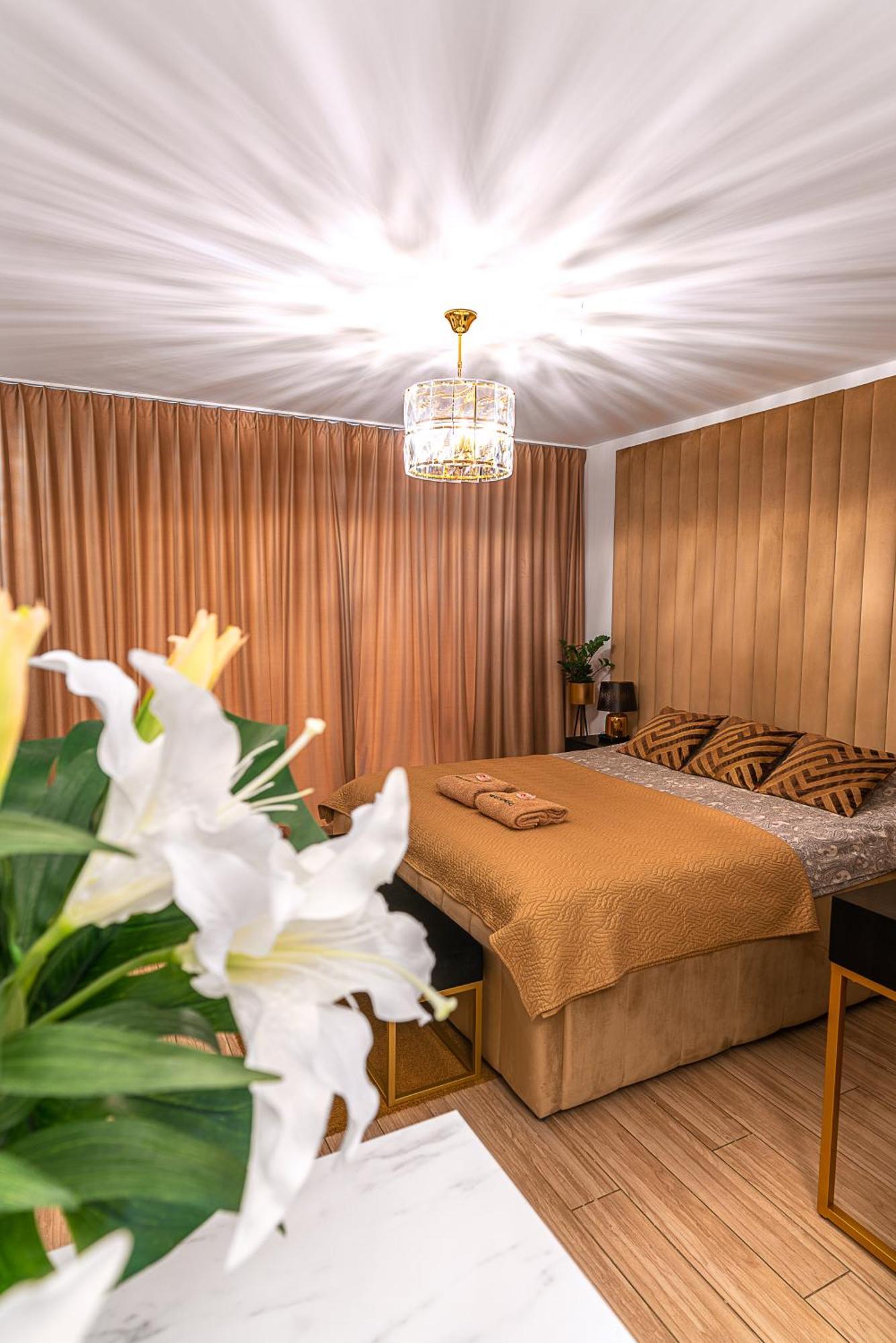 Apartament Versace Ksiecia Witolda วรอตซวาฟ ภายนอก รูปภาพ